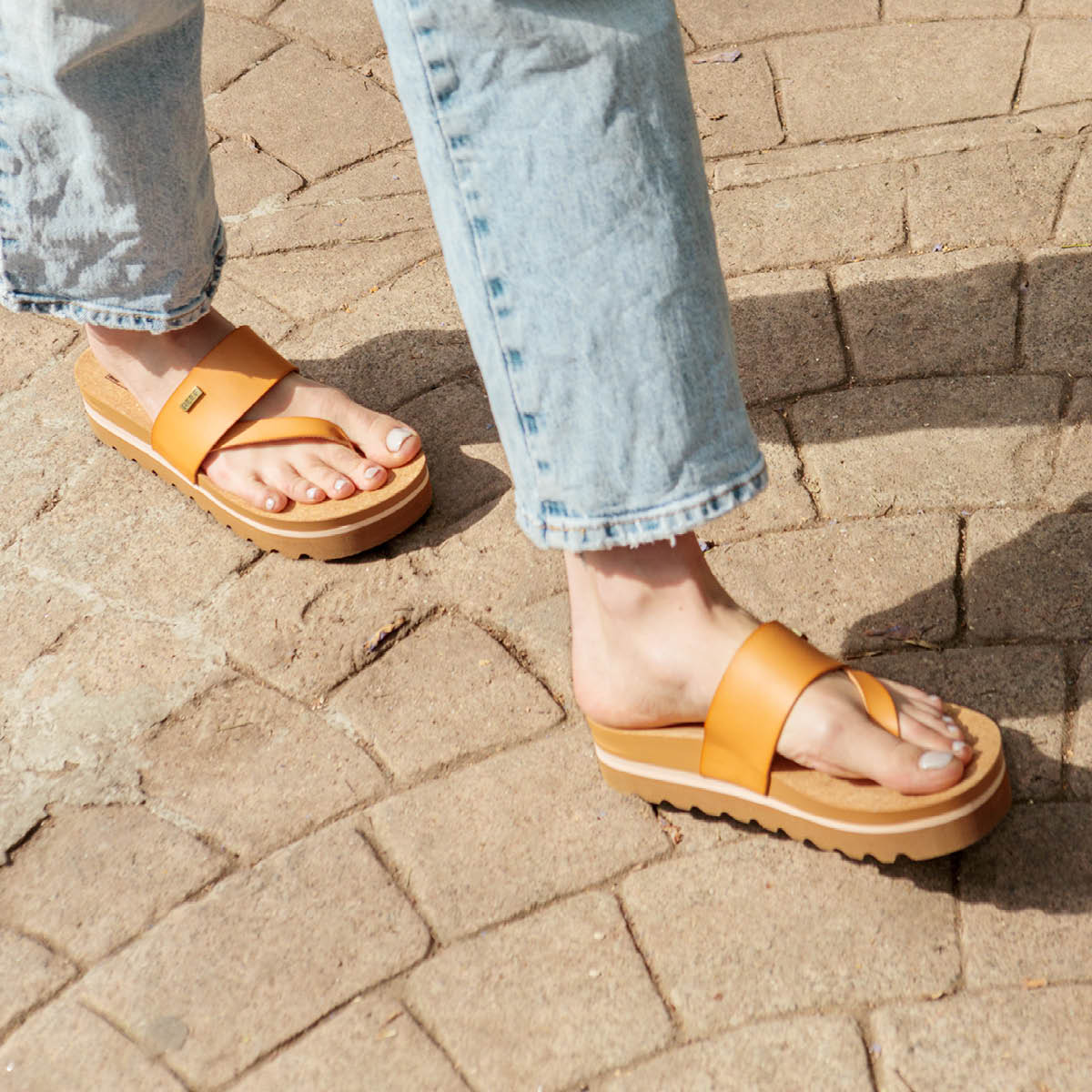 Cushion Sol Hi - Image 6