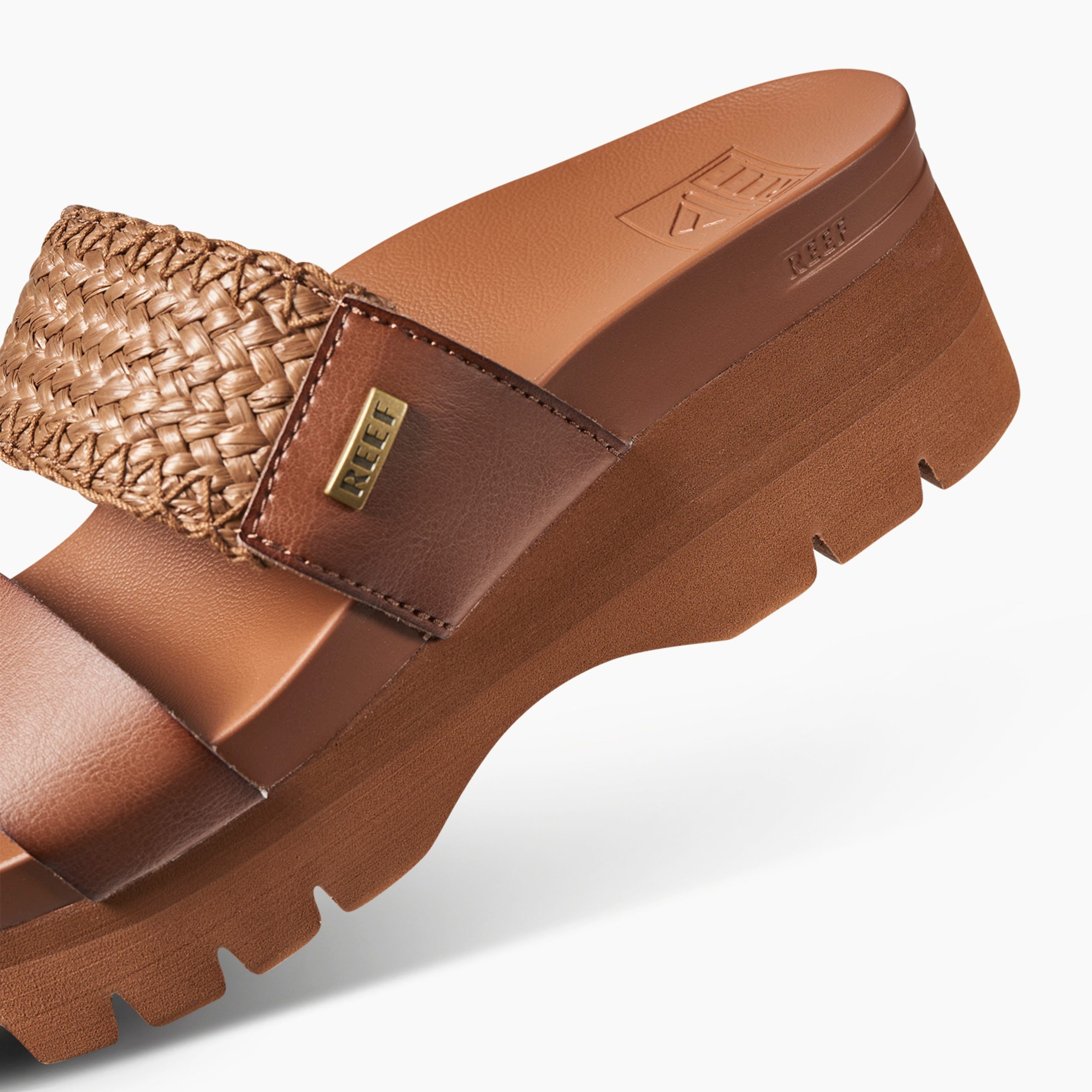 Cushion Vista Higher - Image 5