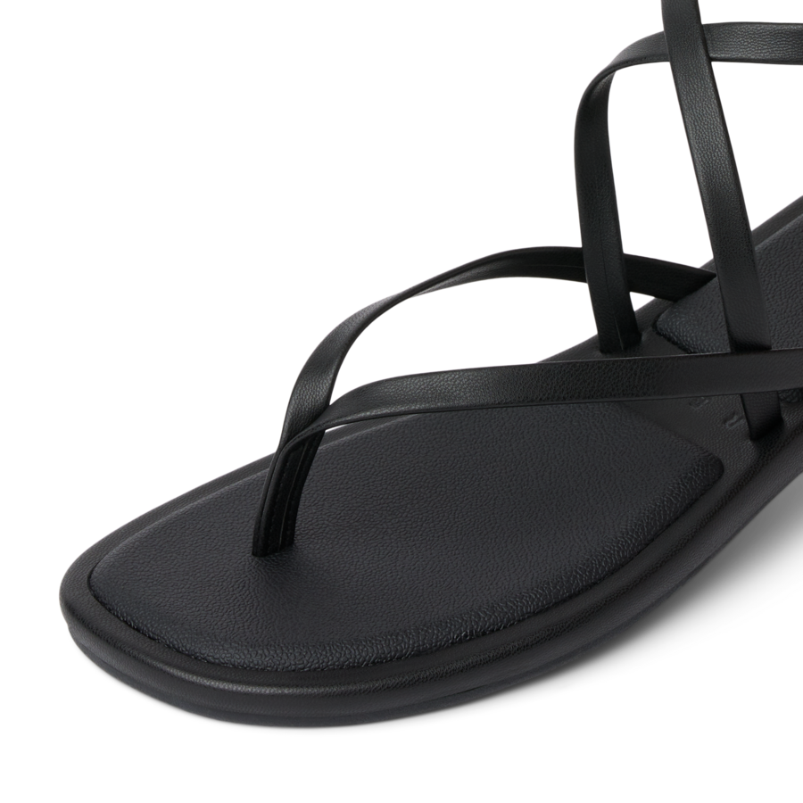 Willow Quinn - Image 4