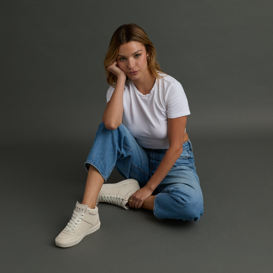 Lay Day Hi - Image 4